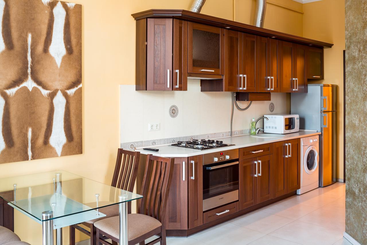 Leogrand Apartments On Doroshenka Street 1 Lviv Dış mekan fotoğraf
